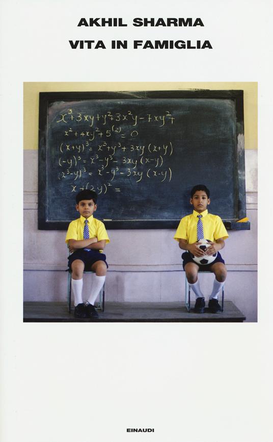 Vita in famiglia - Akhil Sharma - copertina
