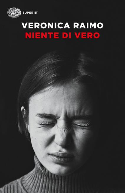 Niente di vero - Veronica Raimo - copertina
