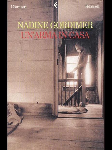 Un' arma in casa - Nadine Gordimer - copertina