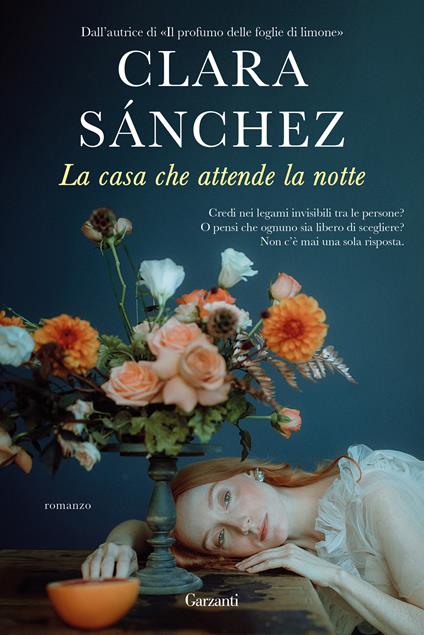 La casa che attende la notte - Clara Sánchez - copertina