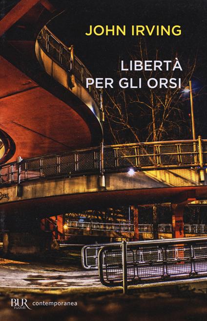 Libertà per gli orsi - John Irving - copertina