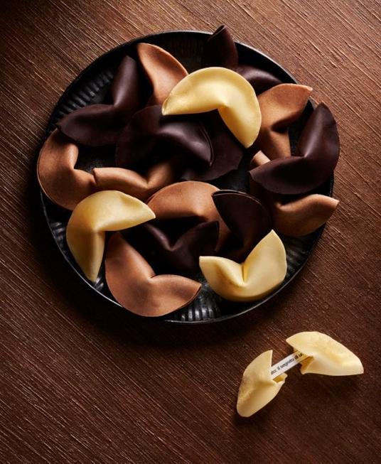 Al cioccolato. Viaggio tra dolci da forno, torte moderne, biscotti e mignon in 50 irresistibili ricette - Gianluca Aresu - 2