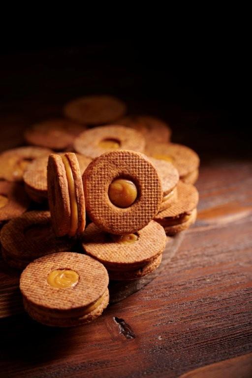 Al cioccolato. Viaggio tra dolci da forno, torte moderne, biscotti e mignon in 50 irresistibili ricette - Gianluca Aresu - 8