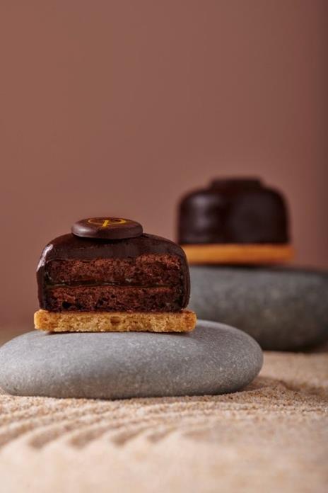 Al cioccolato. Viaggio tra dolci da forno, torte moderne, biscotti e mignon in 50 irresistibili ricette - Gianluca Aresu - 10