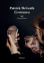 L' estranea