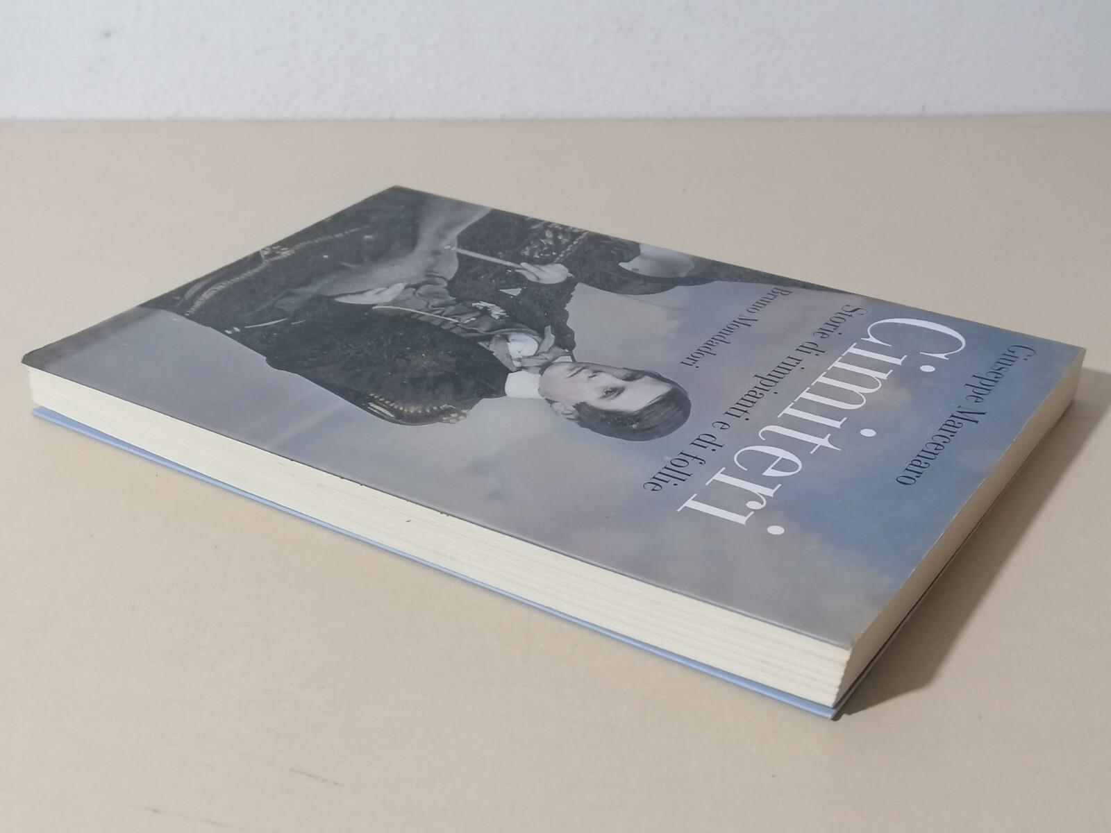 Cimiteri. Storie di rimpianti e di follie