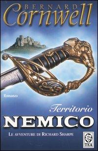 Territorio nemico - Bernard Cornwell - copertina