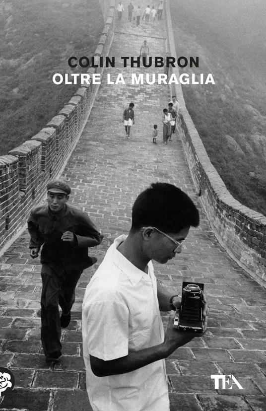 Oltre la muraglia. Un viaggio in Cina - Colin Thubron - copertina
