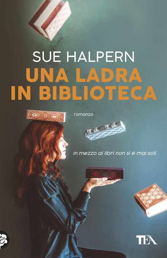 Una ladra in biblioteca - Sue Halpern - copertina