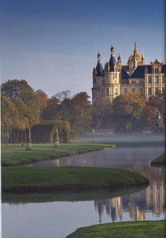 I castelli più belli del mondo. Ediz. a colori - Jasmina Trifoni - 4