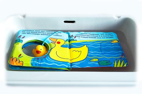 Paperella dove vai? Ediz. a colori. Con gadget - Gabriele Clima,Raffaella Bolaffio - 2