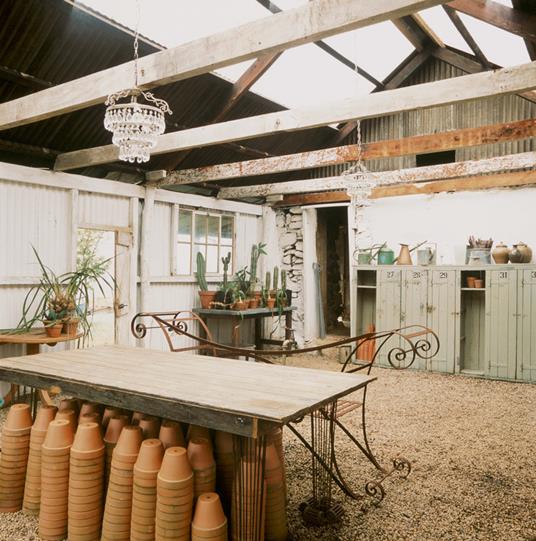 Shed Decor. Un rifugio in mezzo al verde - Sally Coulthard - 2