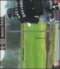 Tra la via Emilia e il West. Ediz. italiana e inglese - Paolo Simonazzi - copertina