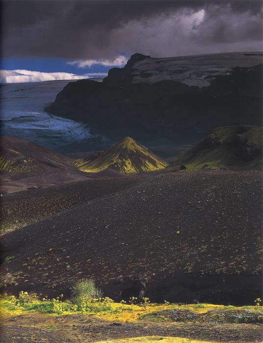 Islanda. L'isola incompiuta - Olivier Grunewald,Bernadette Gilbertas - 4