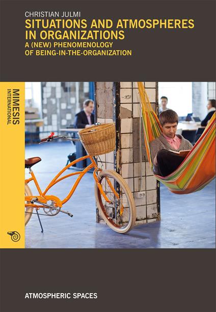 Situations and atmospheres in organizations