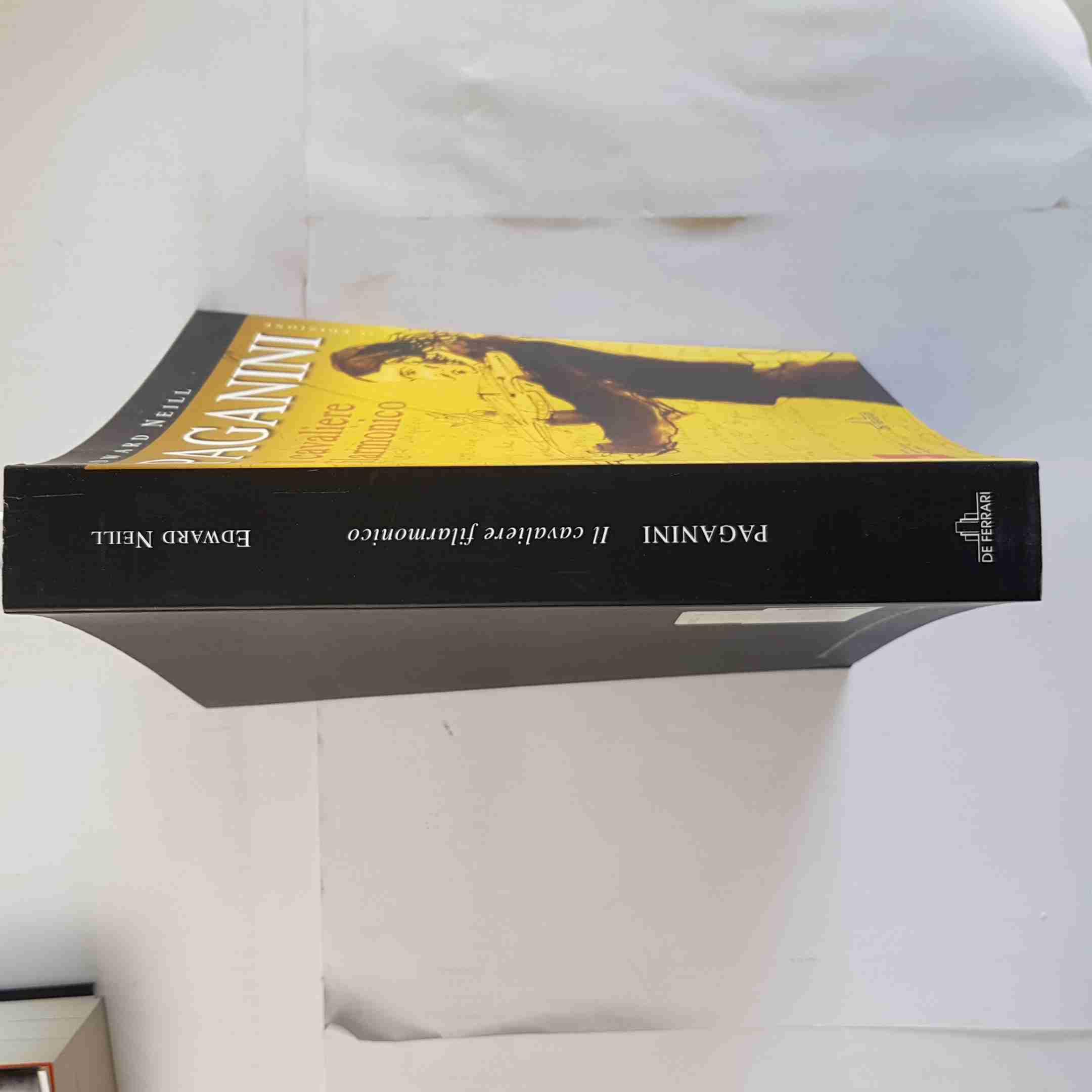 Paganini. Il cavaliere filarmonico