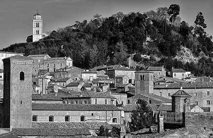Fermo una città dal cuore antico - Renato Santiloni - 4