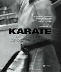 Karate. Oltre la tecnica. Ediz. italiana e inglese - copertina